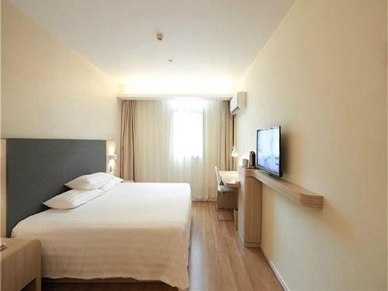 Hanting Express Kaiyuan Jiefang Road Diaobingshan Ngoại thất bức ảnh